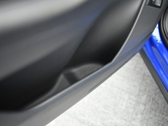 2022款 TSI330 5座两驱尊享版