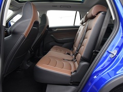 2022款 TSI330 5座两驱尊享版