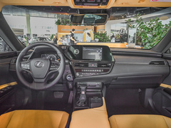 2021款 300h 卓越版