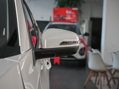 2021款 230TCI 手动精英版