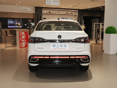 2022款 330TSI 两驱越享版