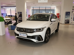 2022款 330TSI 两驱越享版
