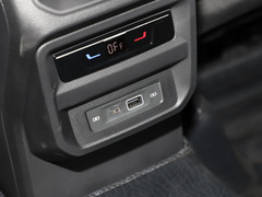 2022款 330TSI 两驱越享版