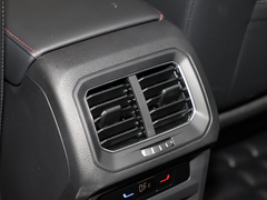 2022款 330TSI 两驱越享版