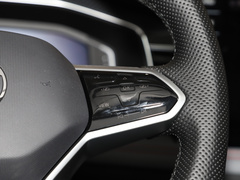 2022款 330TSI 两驱越享版