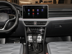 2022款 330TSI 两驱越享版