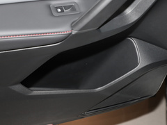 2022款 330TSI 两驱越享版