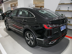 2022款 330TSI 两驱越享版