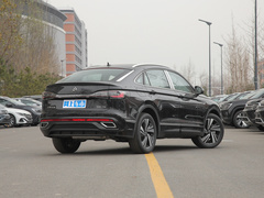 2022款 330TSI 两驱越享版