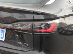 2022款 330TSI 两驱越享版