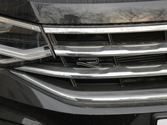 2022款 330TSI 两驱越享版