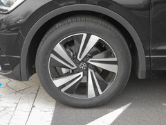 2022款 330TSI 两驱越享版