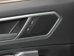 2022款 330TSI 两驱越享版
