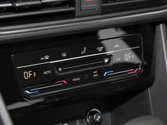 2022款 330TSI 两驱越享版