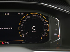 2022款 330TSI 两驱越享版