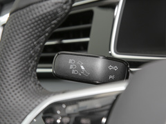 2022款 330TSI 两驱越享版