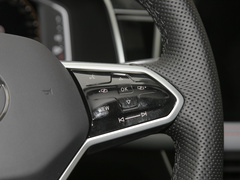 2022款 330TSI 两驱越享版