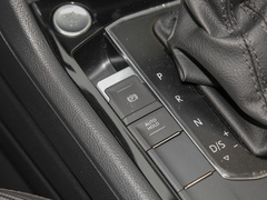 2022款 330TSI 两驱越享版