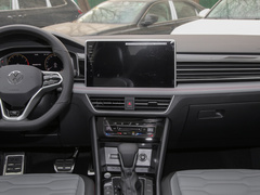 2022款 330TSI 两驱越享版