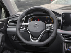 2022款 330TSI 两驱越享版