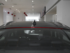 2022款 330TSI 两驱越享版