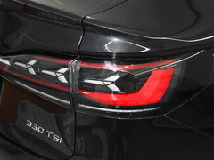 2022款 330TSI 两驱越享版