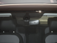 2022款 330TSI 两驱越享版