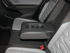 2022款 330TSI 两驱越享版
