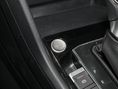 2022款 330TSI 两驱越享版