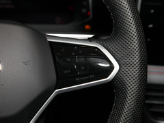 2022款 330TSI 两驱越享版