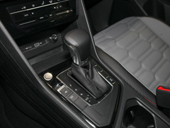 2022款 330TSI 两驱越享版