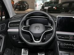 2022款 330TSI 两驱越享版