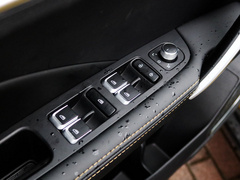 2021款 1.4T 手动黄金版