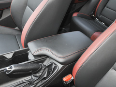 2021款 1.4T 手动黄金版