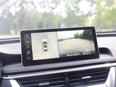 2022款 1.8T 自动智联旗享版