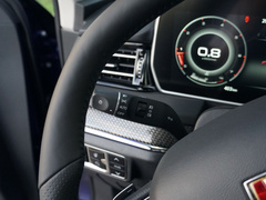 2022款 2.0T 智联旗领四驱版