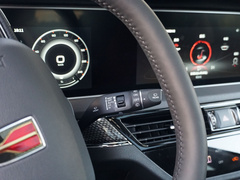 2022款 2.0T 智联旗领四驱版