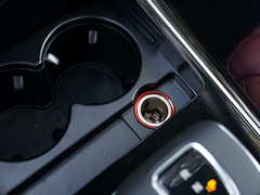 2022款 2.0T 智联旗领四驱版