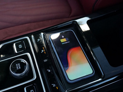 2022款 2.0T 智联旗领四驱版