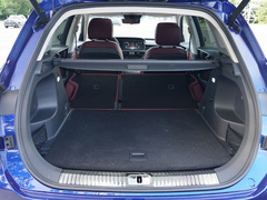 2022款 2.0T 智联旗领四驱版
