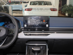 2022款 第4代 1.5L CVT旗舰型