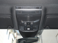 2021款 2.0T R-Line纵行版