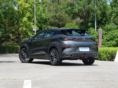 2022款 1.5T 卓越型