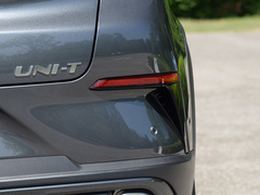 2022款 1.5T 卓越型