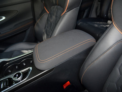 2022款 1.5T 卓越型