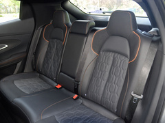 2022款 1.5T 卓越型