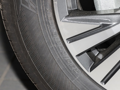 2021款 VC-Turbo 300 CVT 4WD尊享版