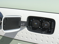 2022款 351km 标准型 三元锂
