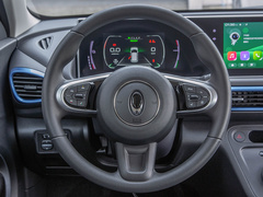 2022款 升级版 305km 豪华型 三元锂