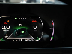 2022款 小野猫版 360km 豪华型 三元锂